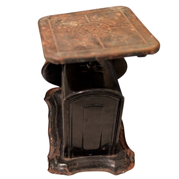 VINTAGE LANDERS, FRARY, & CLARK 24 LB. COLUMBIA FAMILY SCALE - Picture 3 of 5